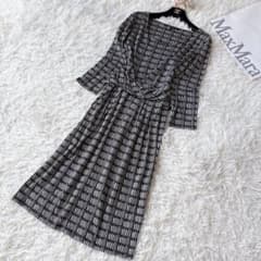 美品 マックスマーラ ウィークエンド ロングワンピース ウエストマーク 総柄 美品 マックスマーラ ウィークエンド ロングワンピース ウエスト