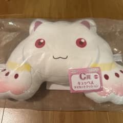 魔法少女まどか⭐︎マギカ〈ワルプルギスの廻天〉 キュゥべえ ダイカットクッションのサムネイル