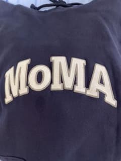 [SALE] MoMA ネイビー　パーカー　チャンピオンのサムネイル