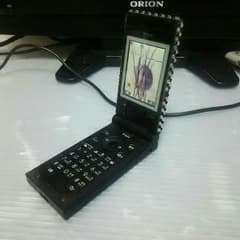 docomo P702iD ガラケーのサムネイル