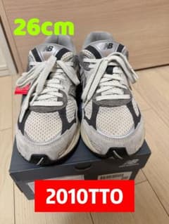 New Balance U2010TTO 26cm スニーカー - メルカリ