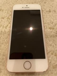 専用品❗️iPhone SE Rose Gold 64 GB SIMフリーのサムネイル