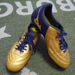 美品☆サッカースパイク  mizunoのサムネイル