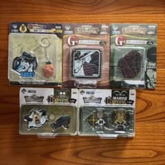ONE PIECE 一番くじ キーホルダー他 ゾロ バギー ミホーク クマのサムネイル