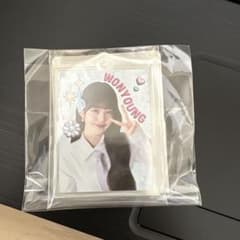 IVE WONYOUNG キーホルダー 未使用のサムネイル