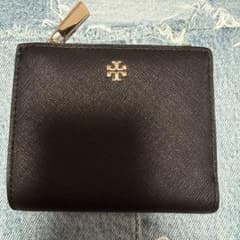 Tory Burch ブラック 二つ折り財布のサムネイル
