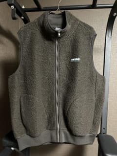 A.P.C. ボアベスト ブラウンMのサムネイル