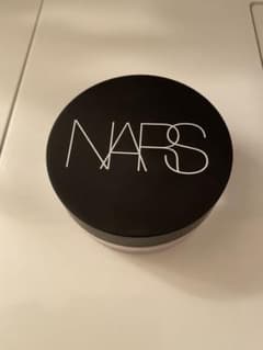 NARS ライトリフレクティングセッティングパウダー ルースのサムネイル