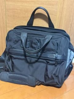 TUMI ビジネスバッグ ブリーフケースのサムネイル