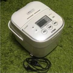 炊飯ジャー TIGER tacook JBU-A550 W 3合炊きのサムネイル