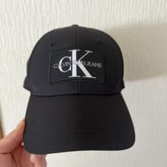 Calvin Klein キャップのサムネイル