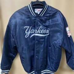 Yankees スタジャン 中綿スタジャンmajestic マジェスティックのサムネイル