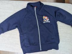【値下げ！】パウパトロール　薄手ジップパーカー　100 フード無しのサムネイル