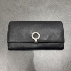 BVLGARI ブラックレザー長財布のサムネイル