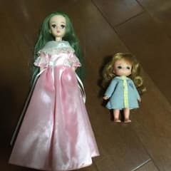 可愛い りかちゃん人形のサムネイル