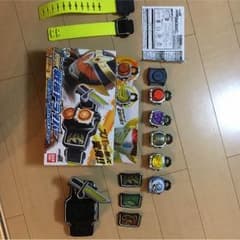 仮面ライダーガイム ベルト ロックシード一式のサムネイル