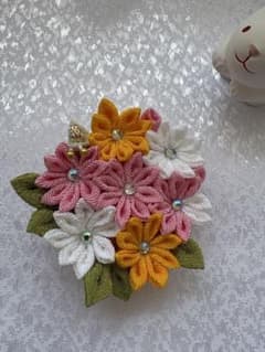 つまみ細工 3way 帯留めブローチ ヘアクリップ 花のサムネイル