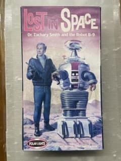 POLAR LIGHTS LOST IN SPACE B-9 - メルカリ
