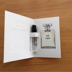 CHANEL No5のサムネイル