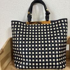 美品　マルニ　MARNI ハンドバッグ　編み込み　レザー　ナイロン　黒✖️ベージュのサムネイル