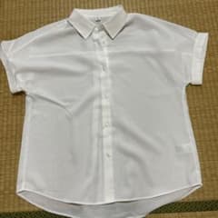 GU 半袖 ホワイトシャツ Mサイズのサムネイル