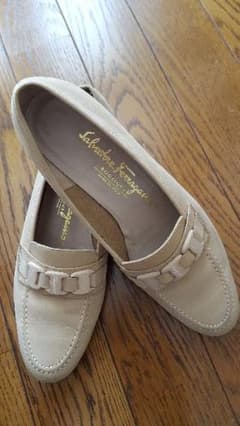 Ferragamoローファーのサムネイル