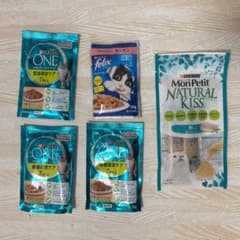猫　パウチ　おやつのサムネイル