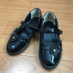 フォーマルシューズ 女の子 入学式 卒園式のサムネイル