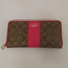 ひろ様COACH 長財布のサムネイル