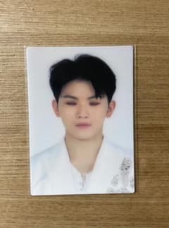 SEVENTEEN セブチ　ウジ  トレカのサムネイル