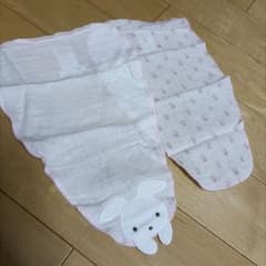 ファミリア　familiar 汗とりパッドのサムネイル