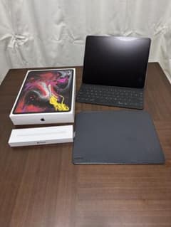 iPad Pro 12.9インチ スペースグレー 第3世代　256GBWi-Fiのサムネイル