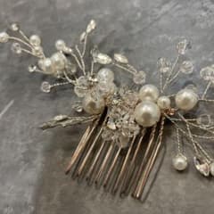 ウェディング　ヘアアクセサリー 結婚式　前撮り　リーフ　ヘッドドレス　コーム　花のサムネイル
