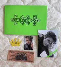 TXT 7TH YEAR:THORN ヨンジュンver.モアコン落下物付きのサムネイル