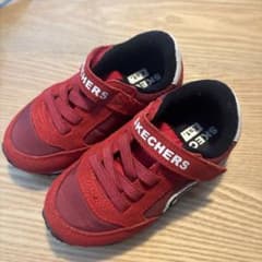 SKECHERS レッド スニーカー 14.0cmのサムネイル
