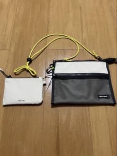 ニコアンド サコッシュのサムネイル