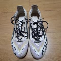 adidas F50 サッカースパイク ホワイトのサムネイル