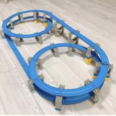 プラレール　立体無限ループ　グレー橋脚のサムネイル