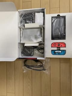 任天堂Switch 本体のサムネイル