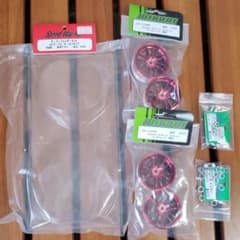 ラジコンパーツ　ドリフト向　ホイール・オーバーフェンダーのサムネイル
