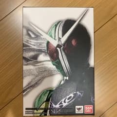 S.H.フィギュアーツ 仮面ライダーW （真骨彫製法）のサムネイル