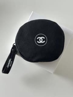 CHANELポーチノベルティ コインケース ブラック ミニポーチ - メルカリ