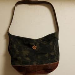 値下げしました‼️アインソフショルダーバッグのサムネイル