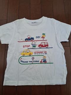 ファミリア⭐車とキャラクターのTシャツ 110cmのサムネイル