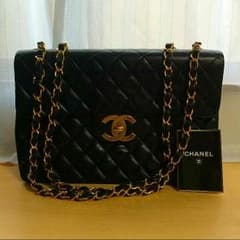 正規品chanelバッグのサムネイル