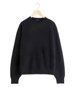 【極美品】COMOLI 25AWラムズウール クルーネックニットのサムネイル