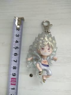 ワンピース フィギュア キーホルダー スペシャルバージョン ニカ