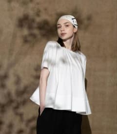 HEVE shizuku flow T トップスのサムネイル