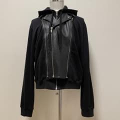 ク*ー様 art comes first ライダース パーカー ドッキング ac Art Comes First ドッキングパーカー ライダース切替 ブラック L