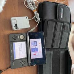 ニンテンドー3DS コスモブラックのサムネイル